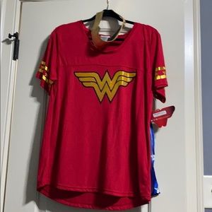 Wonder Woman Caped T-Shirt w/headband